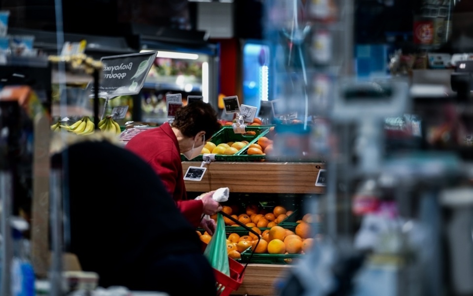 Αλλαγές στο ωράριο των σούπερ μάρκετ τη Μεγάλη Παρασκευή & Πασχαλινές τιμές στα τραπέζια>