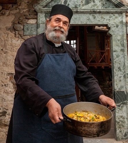 Ανακαλύπτοντας τον μοναχό Επιφάνιο: Από το Άγιο Όρος στα εστιατόρια με αστέρια Michelin