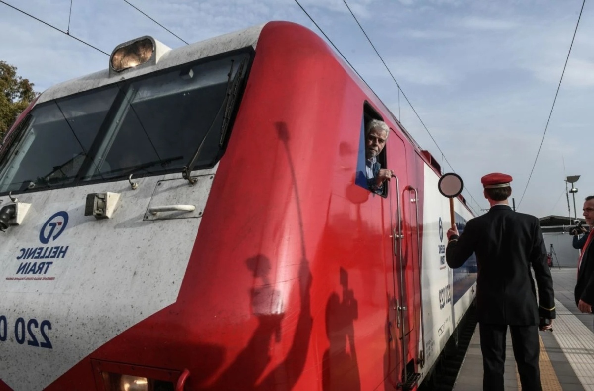 Hellenic Train: Επανεκκίνηση επιβατικών αμαξοστοιχιών στον άξονα Αθήνας-Θεσσαλονίκης μετά την τραγωδία στα Τέμπη