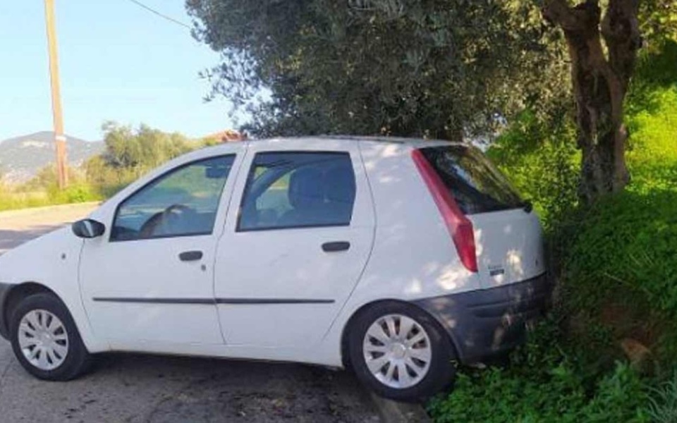 Φοιτητής στην Κρήτη αναγκάστηκε να περάσει το Πάσχα στο αυτοκίνητο λόγω του κλεισίματος της εστίας>