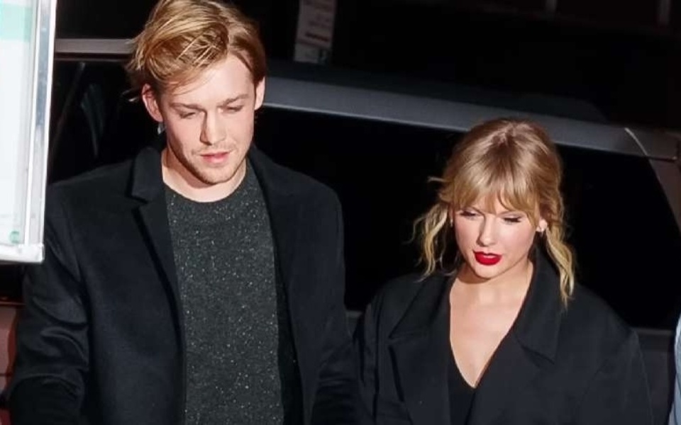 Η Taylor Swift και ο Joe Alwyn χώρισαν μετά από 6 χρόνια σχέσης>