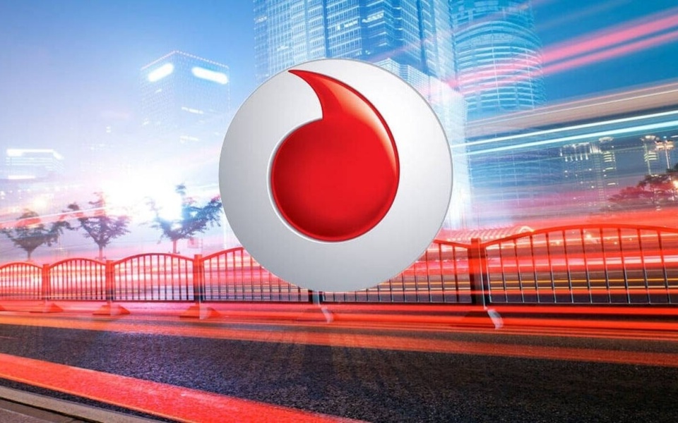 Vodafone: Τρελή Προσφορά μόνο με 8 ευρώ>