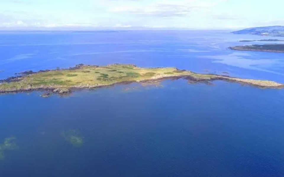 Ιδιωτικό νησί προς πώληση στη Σκωτία: Ευκαιρία για την τιμή του σπιτιού με μια παγίδα>