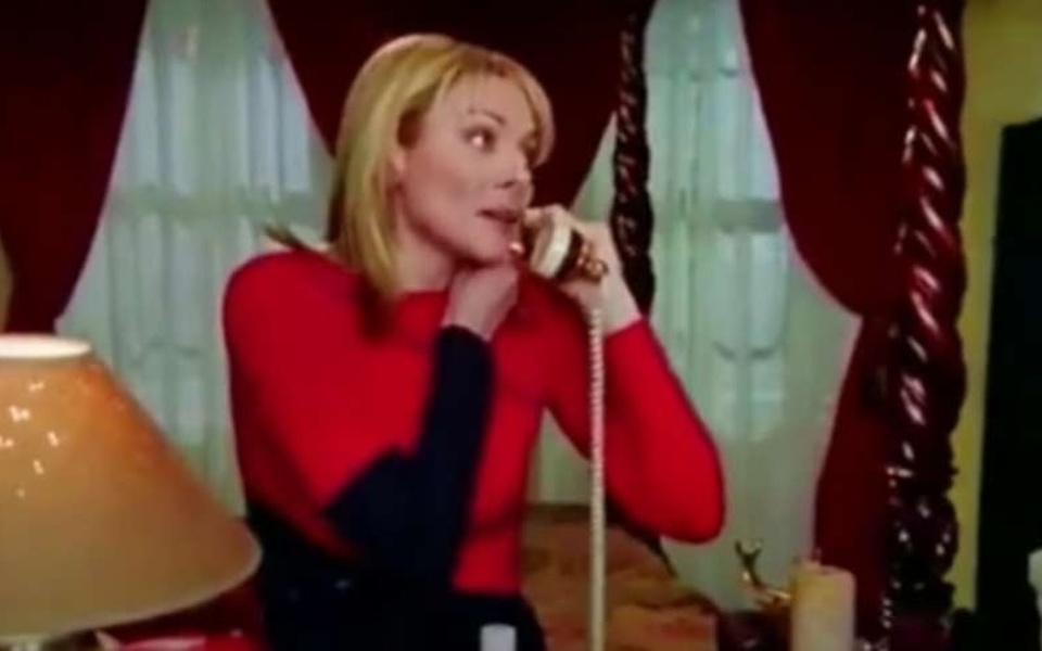 Η Kim Cattrall επιστρέφει ως Samantha Jones στο φινάλε της 2ης σεζόν | And Just Like That>