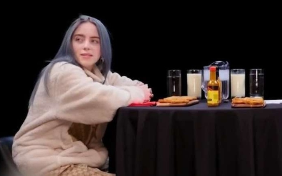 Η Billie Eilish θα τραγουδήσει το «What Was I Made For?» για το soundtrack της Barbie>